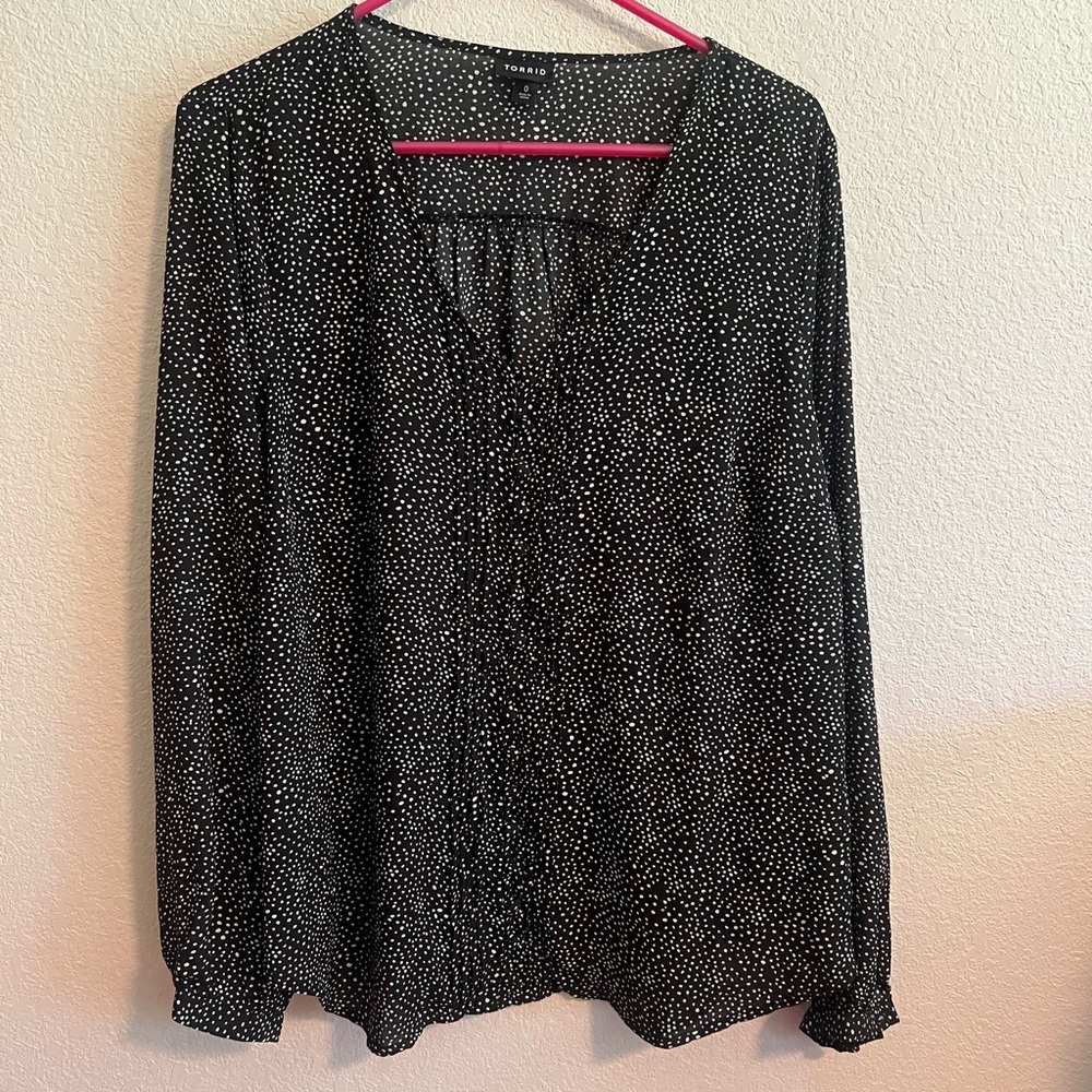 Torrid Black and White Polka Blouse Size 0